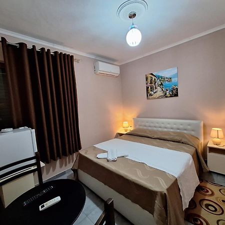 Hotel Sabi Maminas ภายนอก รูปภาพ